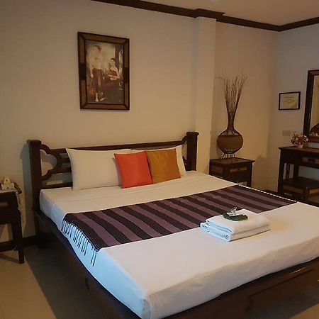 Nakhonratchasima Chart Trip Resort מראה חיצוני תמונה