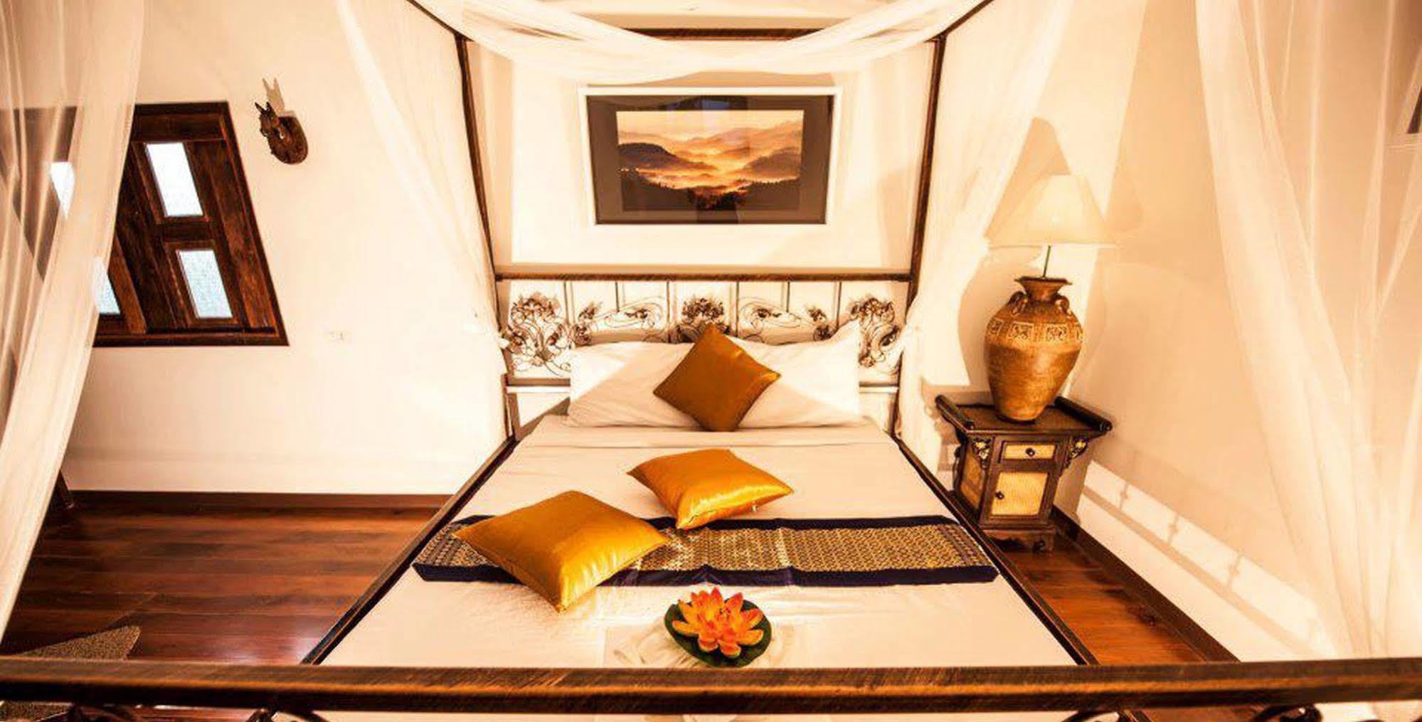 Nakhonratchasima Chart Trip Resort מראה חיצוני תמונה